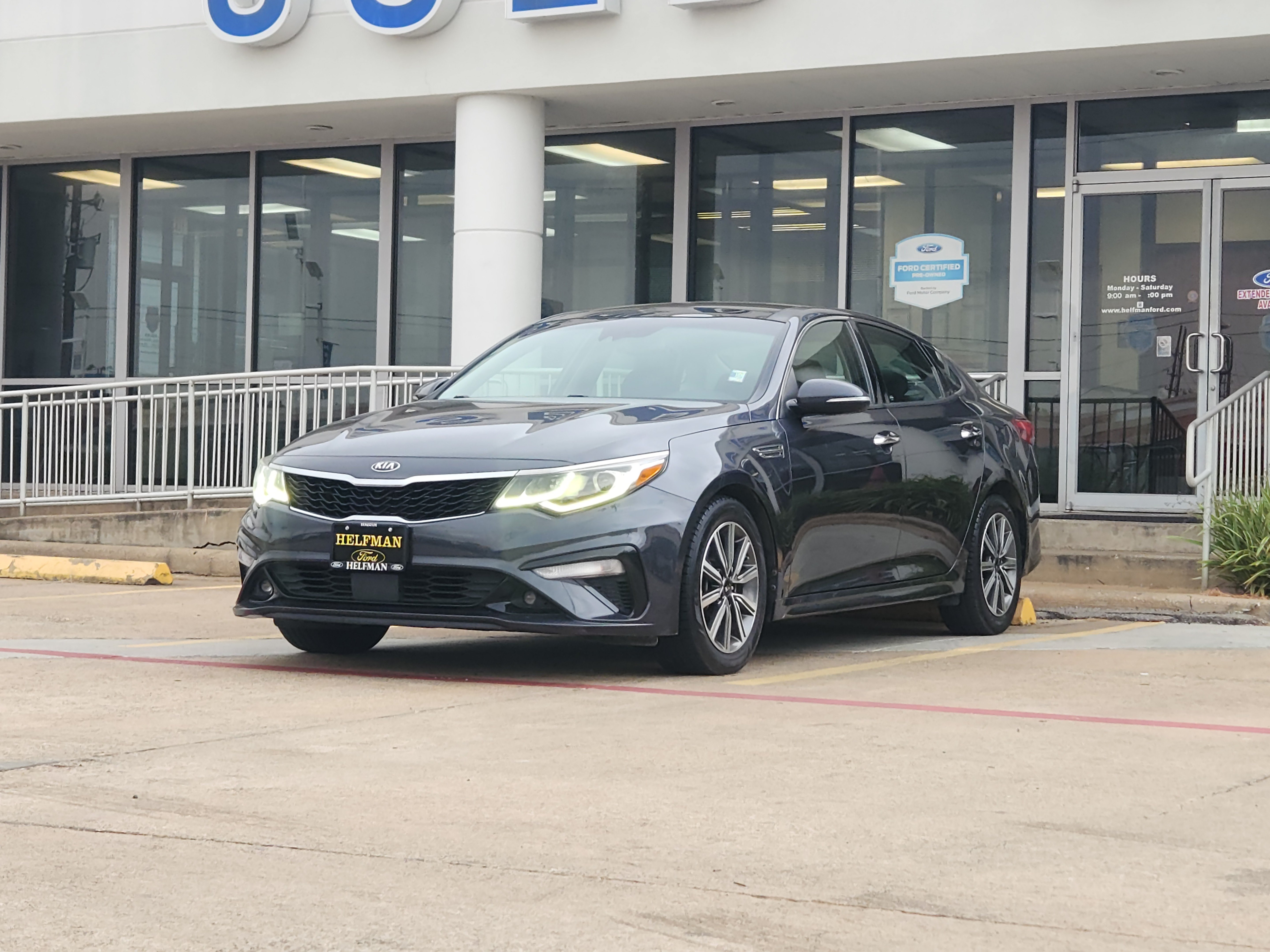 Used 2019 Kia Optima EX w/ EX Premium Package FWD image 2
