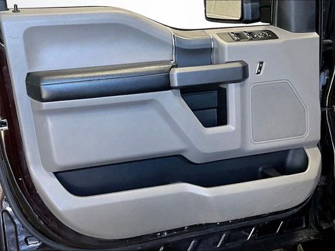 Used 2019 Ford F150 XLT w/ XTR Package image 14