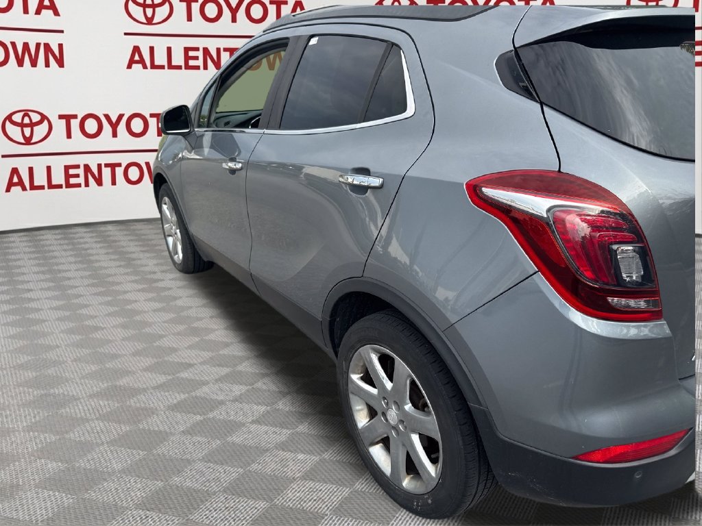 Used 2019 Buick Encore Essence w/ Experience Buick Package AWD/4WD image 11