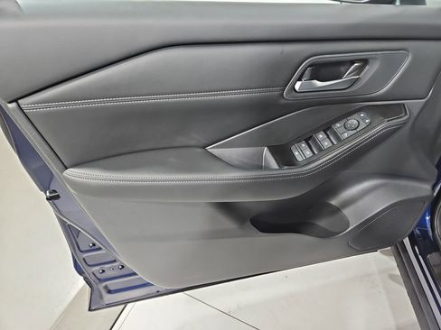 New 2026 Nissan Rogue SV image 10