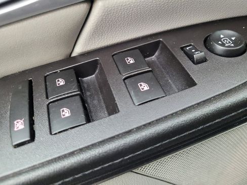 Used 2017 GMC Terrain SLE FWD image 27