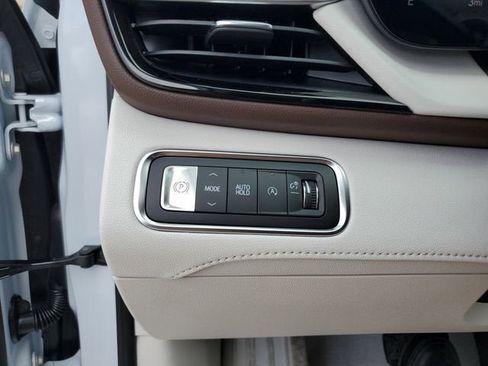 New 2026 Buick Enclave Avenir w/ Super Cruise Package image 30