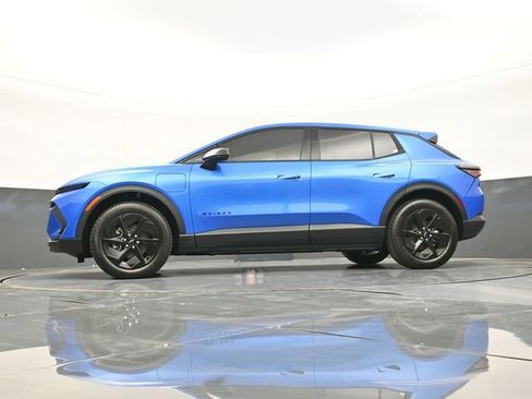 New 2026 Chevrolet Equinox EV LT w/ Midnight Package FWD image 53