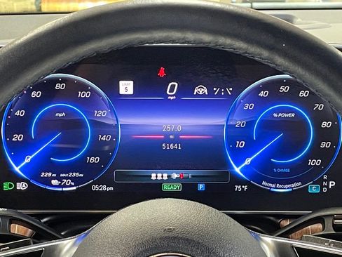 Used 2023 Mercedes-Benz EQE 500 4MATIC SUV image 28
