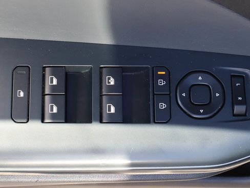 Used 2025 Kia K4 FWD image 14