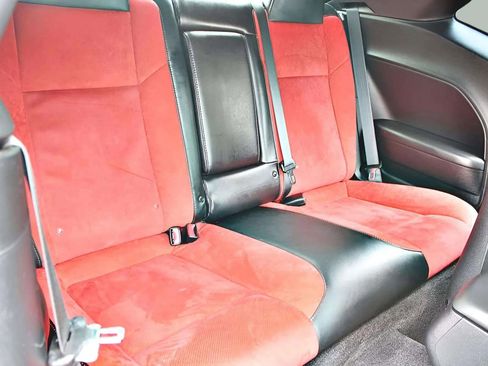 Used 2015 Dodge Challenger R/T Plus image 22