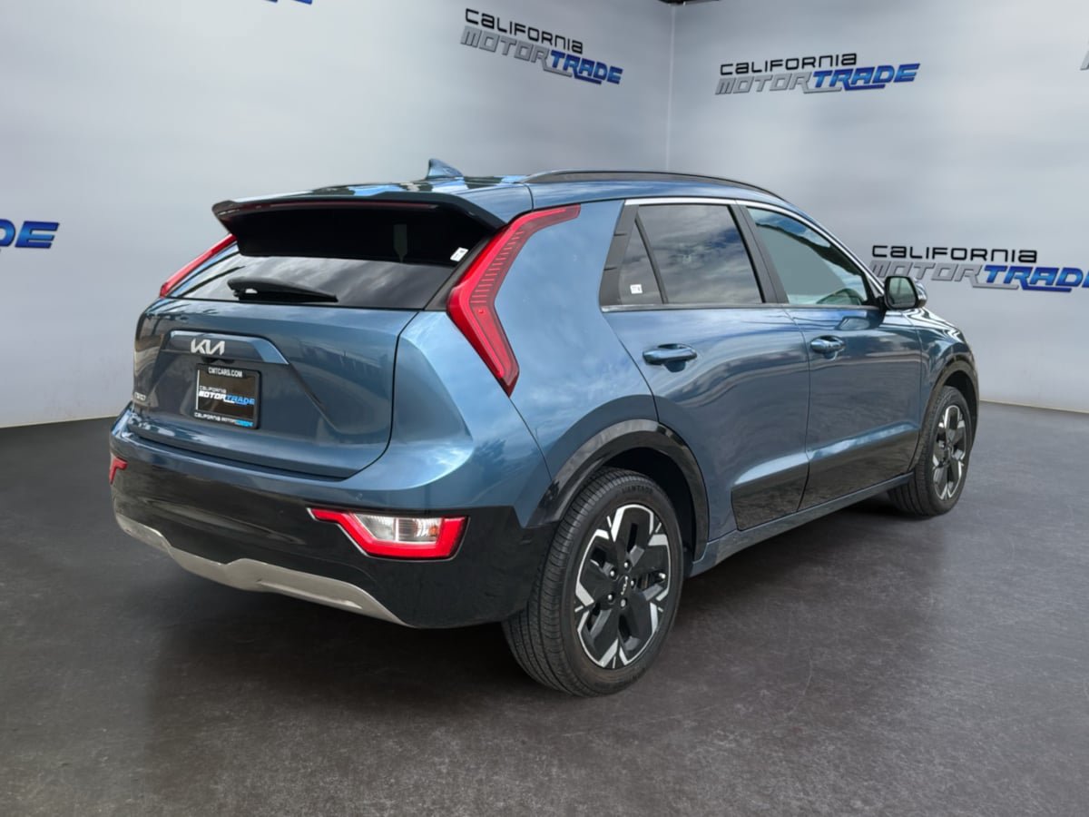 Used 2023 Kia Niro Wind FWD image 5