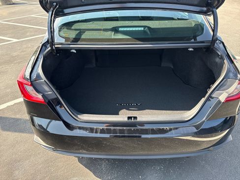 Used 2026 Toyota Camry SE FWD image 23