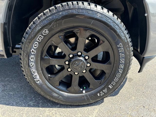 New 2026 RAM 2500 Laramie AWD/4WD image 11