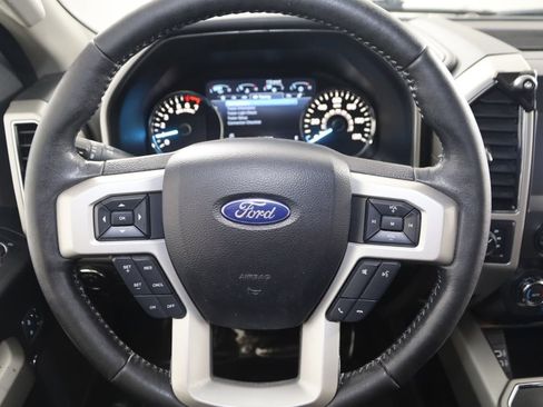 Used 2019 Ford F150 Lariat AWD/4WD image 33