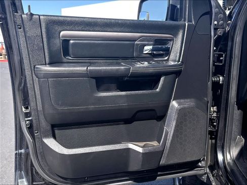Used 2016 RAM 1500 Sport w/ Black Ram 1500 Sport Group AWD/4WD image 20