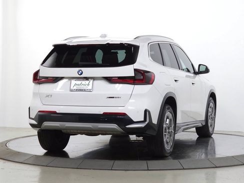 Used 2023 BMW X1 xDrive28i w/ Convenience Package AWD/4WD image 10