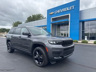 Used 2023 Jeep Grand Cherokee L Laredo