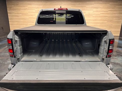 Used 2024 Nissan Frontier PRO-4X w/ Off-Road Protection Package image 24