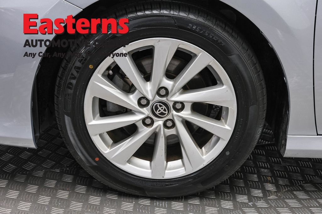 Used 2023 Toyota Camry LE FWD image 33