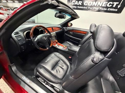 Used 2007 Lexus SC 430 Convertible w/ Preferred Accessory Pkg RWD image 11