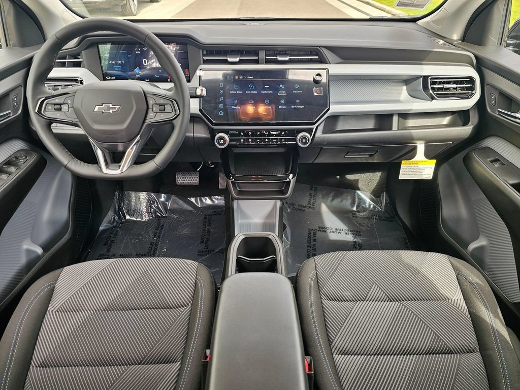 New 2027 Chevrolet Bolt LT w/ Comfort Package FWD image 9