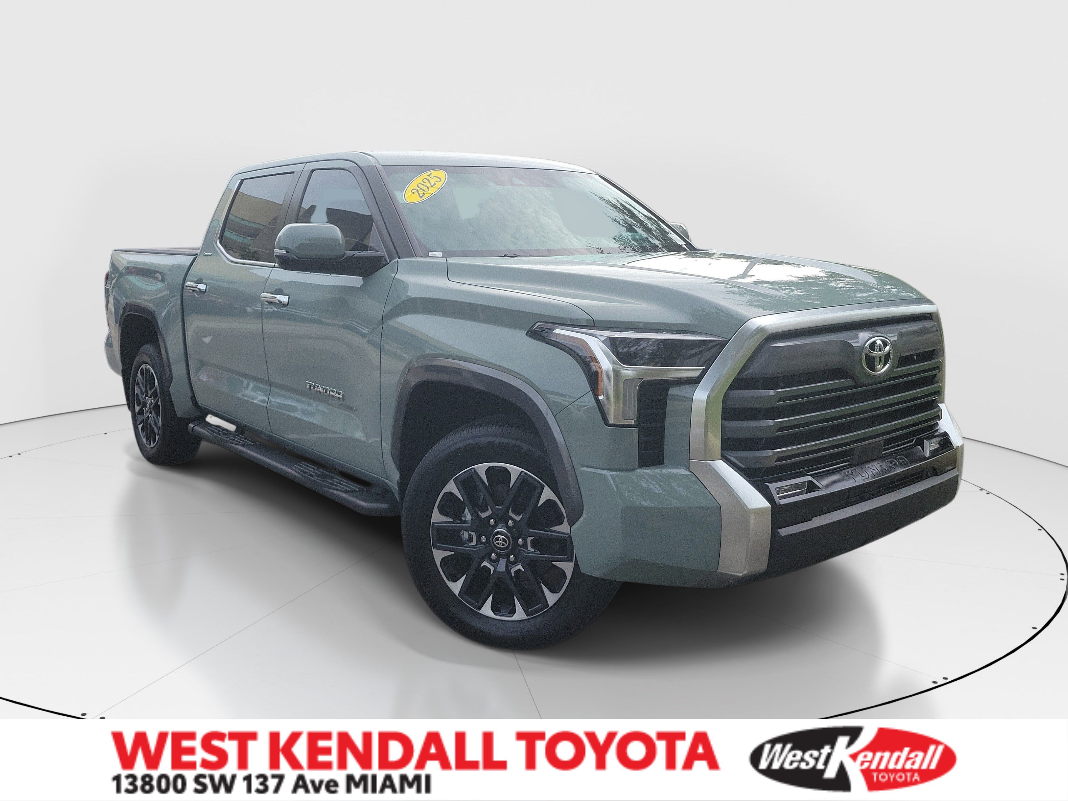 Certified 2025 Toyota Tundra Limited AWD/4WD image 1