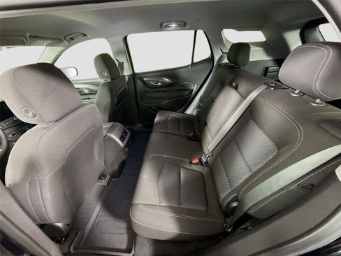 Used 2023 GMC Terrain SLE w/ Driver Convenience Package FWD image 16