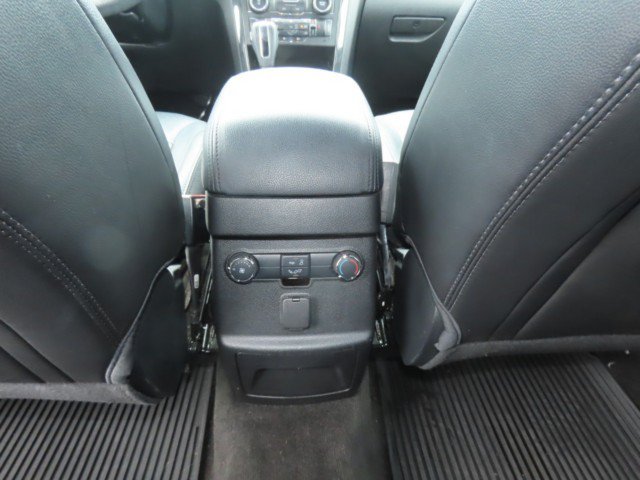 Used 2018 Ford Explorer XLT w/ Equipment Group 202A FWD image 20