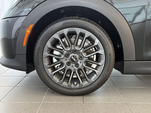 New 2026 MINI Cooper S FWD image 12