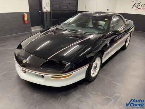 Used 1993 Chevrolet Camaro Z28 image 6