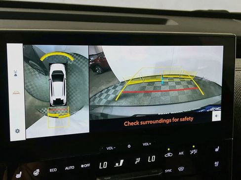 Certified 2023 Toyota bZ4X FWD image 12