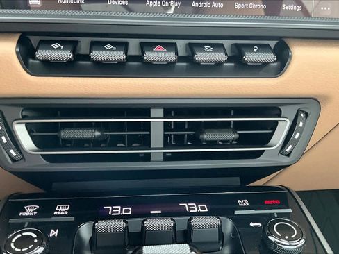 Used 2022 Porsche 911 Carrera image 30