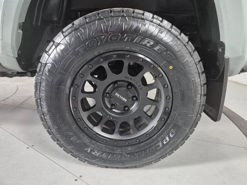 Certified 2023 Toyota Tacoma TRD Sport AWD/4WD image 11