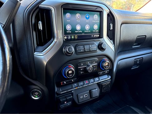 Used 2019 Chevrolet Silverado 1500 LT w/ All-Star Edition image 8