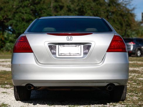 Used 2007 Honda Accord SE image 7