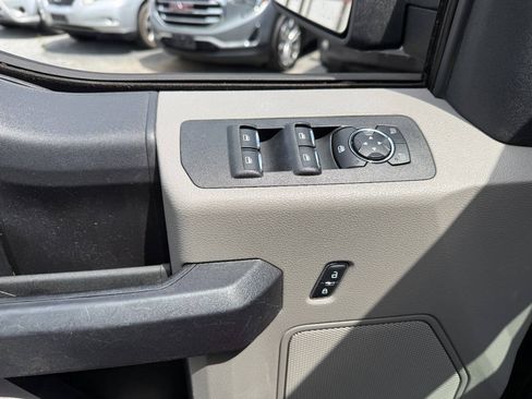 Used 2016 Ford F150 XL w/ XL Power Equipment Group AWD/4WD image 18