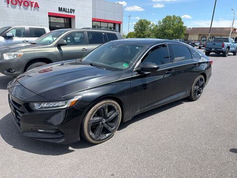 Used 2018 Honda Accord Sport image 1