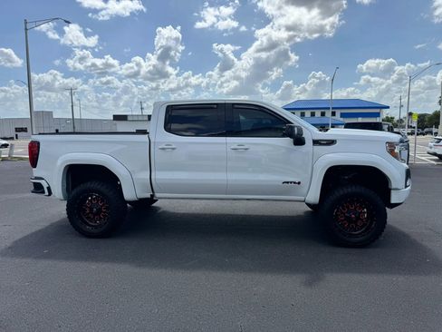 Used 2021 GMC Sierra 1500 AT4 w/ AT4 Premium Package AWD/4WD image 5