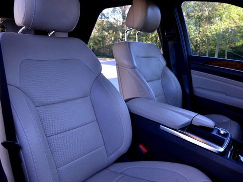 Used 2015 Mercedes-Benz ML 350 4MATIC image 17