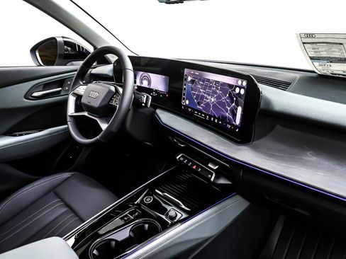 New 2026 Audi Q3 quattro 2.0T image 5