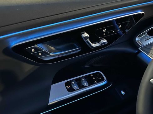 New 2026 Mercedes-Benz E 350 4MATIC Sedan image 31