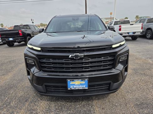 New 2026 Chevrolet Traverse LT w/ Midnight/Sport Edition FWD image 8