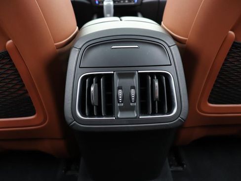 Used 2022 Maserati Levante Modena image 74