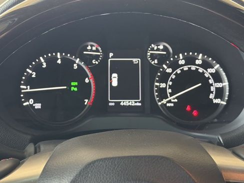 Certified 2023 Lexus GX 460 Premium AWD/4WD image 17