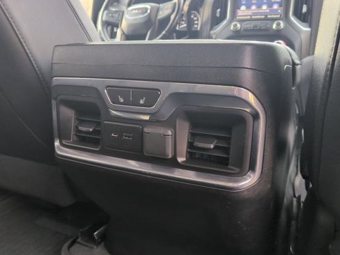 Used 2020 GMC Sierra 2500 AT4 w/ AT4 Premium Package image 21