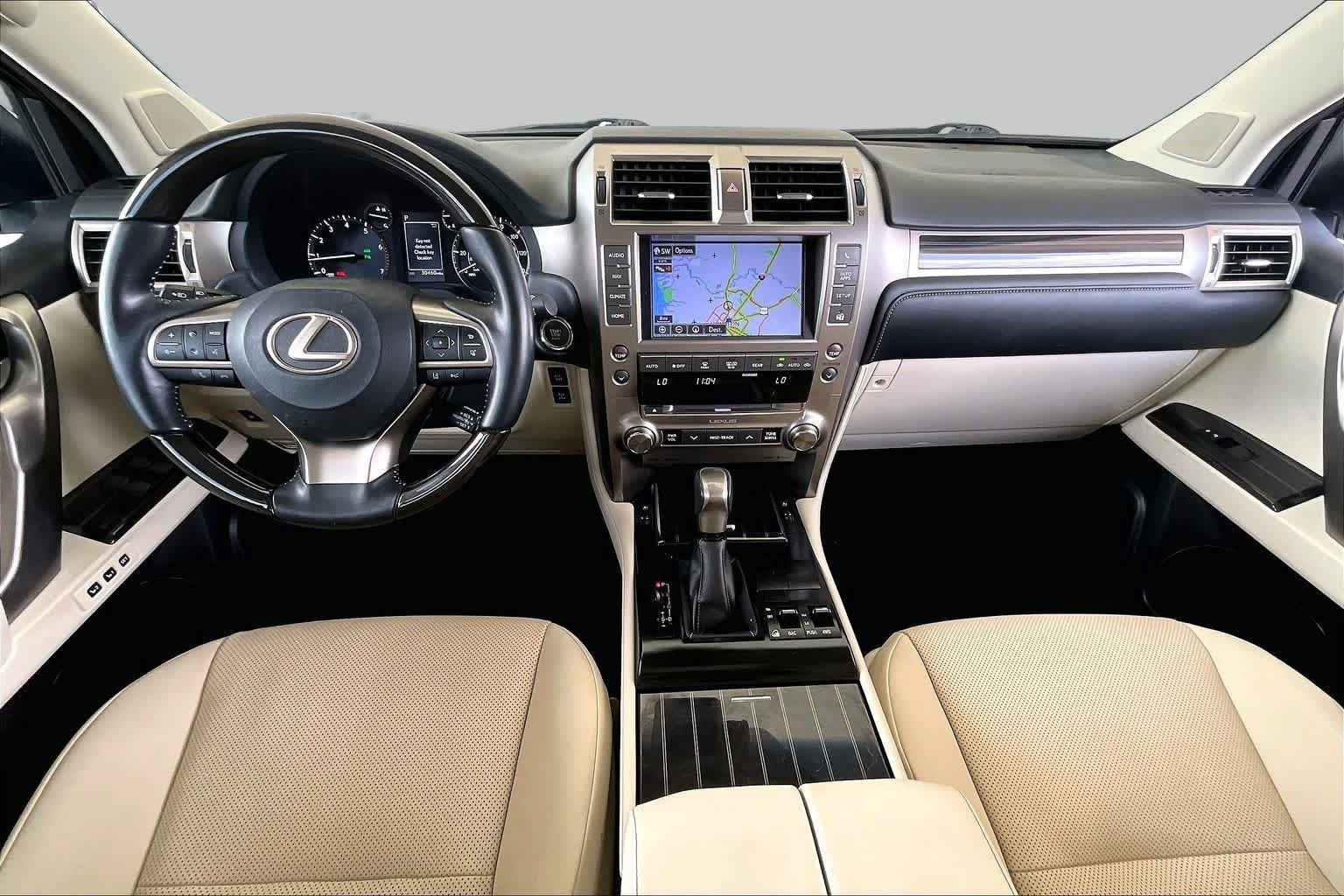 Used 2021 Lexus GX 460 Premium w/ Premium Package AWD/4WD image 13