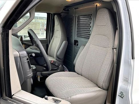 New 2025 Chevrolet Express 2500 w/ Driver Convenience Package image 9