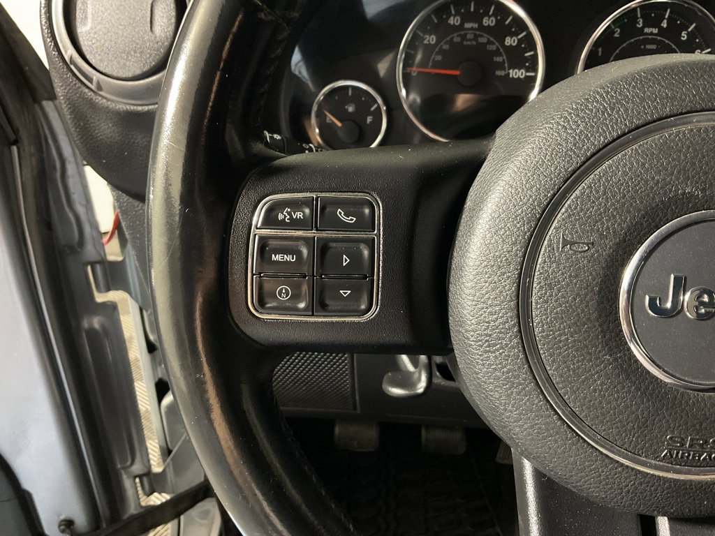 Used 2013 Jeep Wrangler Sport w/ Connectivity Group AWD/4WD image 22