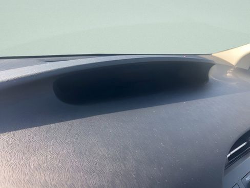 Used 2010 Toyota Prius Five FWD image 22