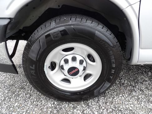 Used 2023 GMC Savana 2500 w/ Driver Convenience Package RWD image 45