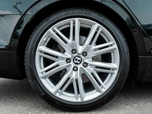 Certified 2020 Bentley Flying Spur W12 AWD/4WD image 16