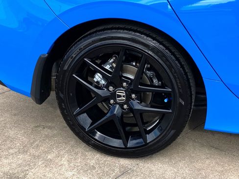 Used 2025 Honda Civic Sport image 8