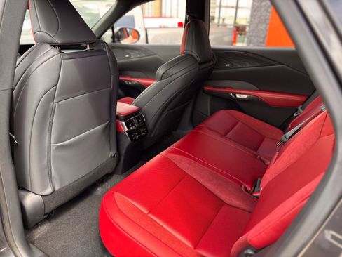 Used 2024 Lexus RX 500h F Sport image 16