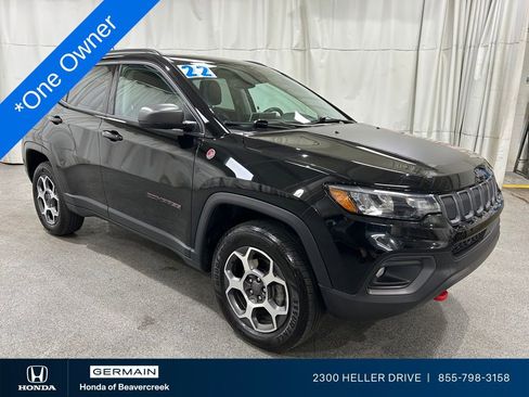 Used 2022 Jeep Compass Trailhawk w/ Sun and Sound Group AWD/4WD image 1